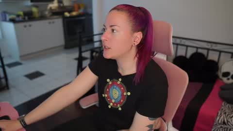 Genny Rock   and  online show from 02-21-25, 12:17