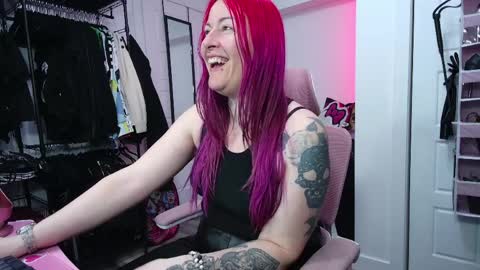 Genny Rock   and  online show from 04-05-26, 04:26