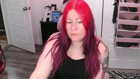 Genny Rock   and  online show from 05-24-26, 04:23
