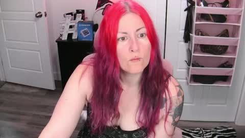 Genny Rock   and  online show from 06-07-26, 01:15