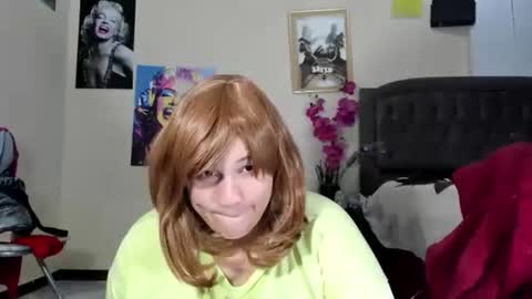 Snapshot of gensesisex chatting on 03-05-26, 11:23 gensesisex online show from 03-05-26, 11:23