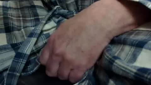 gent063 online show from 11-18-25, 01:04