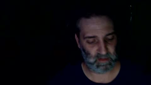 Snapshot of geoffbmn chatting on 06-25-26, 05:56 geoffbmn online show from 06-25-26, 05:56