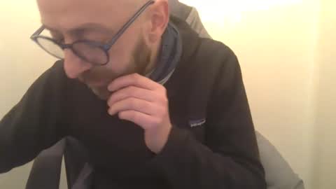 Snapshot of geon2xx chatting on 01-29-25, 07:00 Geon online show from 01-29-25, 07:00