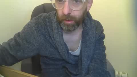 Snapshot of geon2xx chatting on 02-07-25, 08:11 Geon online show from 02-07-25, 08:11