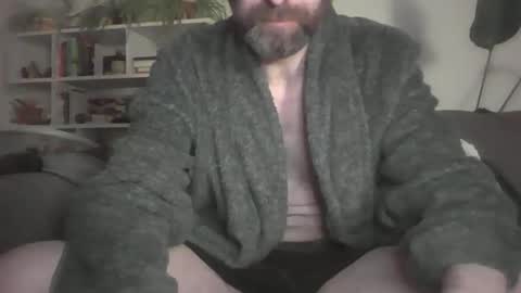 Snapshot of geon2xx chatting on 10-29-25, 01:41 Geon online show from 10-29-25, 01:41