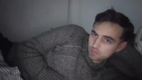 georg0300 online show from 12-21-25, 02:02