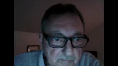 Snapshot of georg1412 chatting on 09-29-25, 04:34 georg1412 online show from 09-29-25, 04:34