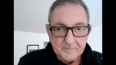 Snapshot of georg1412 chatting on 11-21-25, 09:30 georg1412 online show from 11-21-25, 09:30