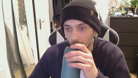 Snapshot of georgek0011 chatting on 02-13-26, 07:10 georgek0011 online show from 02-13-26, 07:10