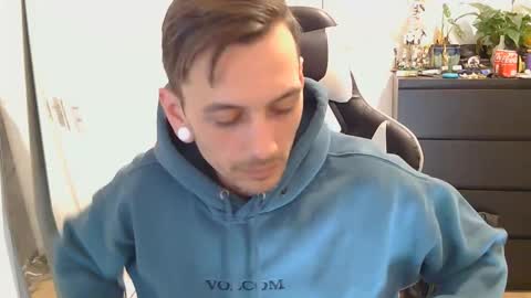 Snapshot of georgek0011 chatting on 02-22-26, 09:46 georgek0011 online show from 02-22-26, 09:46