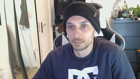 Snapshot of georgek0011 chatting on 03-06-26, 11:23 georgek0011 online show from 03-06-26, 11:23