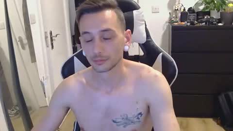 georgek0012 online show from 05-26-26, 11:01