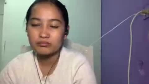 Snapshot of georgianahelble chatting on 03-25-26, 10:21 Emma online show from 03-25-26, 10:21