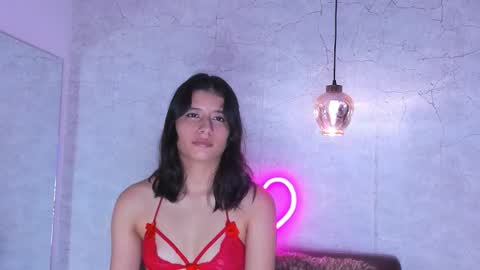 Snapshot of georgina_ferri_ chatting on 10-16-25, 05:25 GEORGINA FERRI online show from 10-16-25, 05:25