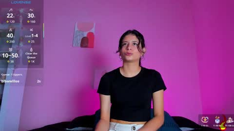 GEORGINA FERRI online show from 11-25-25, 05:13