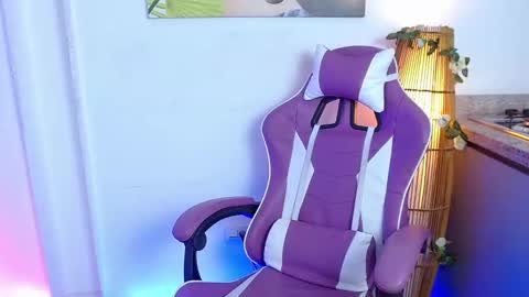 georgina_lulu online show from 02-20-25, 07:52