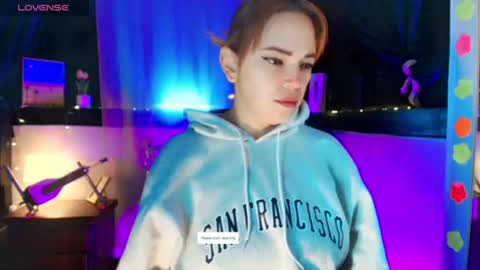 georgina_moschino online show from 06-30-26, 03:51
