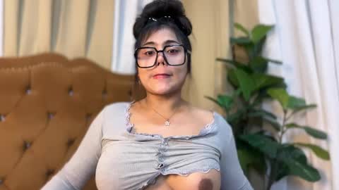 Snapshot of georginaanalizacums chatting on 04-29-26, 11:25 georgina online show from 04-29-26, 11:25