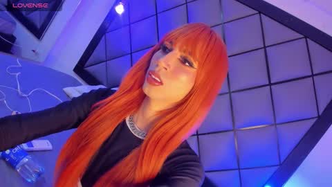 Georgina  online show from 09-10-25, 01:00