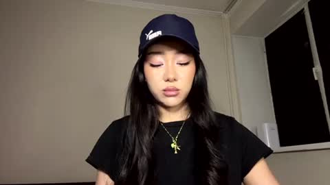 Mari online show from 07-16-26, 06:19