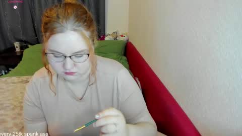 Snapshot of georginia_grimes chatting on 05-28-26, 09:06 Georginia online show from 05-28-26, 09:06