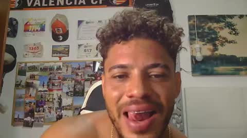 Snapshot of geovannygarrido91 chatting on 09-21-25, 04:41 geovannygarrido91 online show from 09-21-25, 04:41