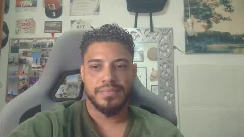 geovannygarrido91 online show from 04-12-26, 12:32