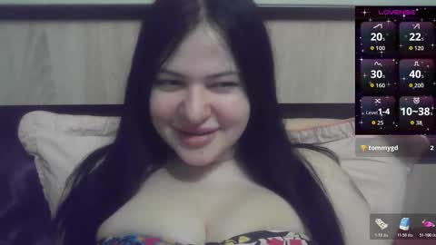 Eva online show from 12-15-25, 06:12