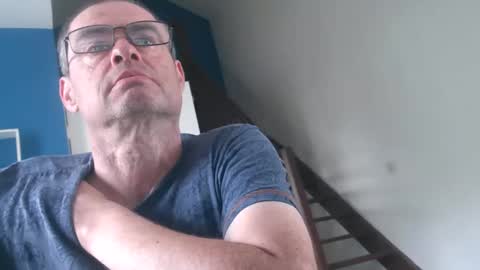 Snapshot of geronemo62 chatting on 10-25-25, 11:29 geronemo62 online show from 10-25-25, 11:29