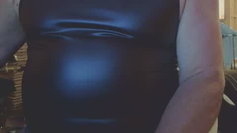 Snapshot of geterdone69mmm chatting on 05-17-26, 10:17 geterdone69mmm online show from 05-17-26, 10:17