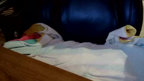 Snapshot of geterdone69mmm chatting on 05-19-26, 09:54 geterdone69mmm online show from 05-19-26, 09:54