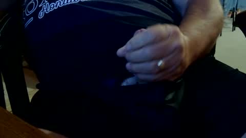 Snapshot of geterdone69mmm chatting on 07-22-26, 11:40 geterdone69mmm online show from 07-22-26, 11:40