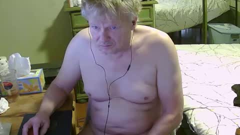 Snapshot of gethyn chatting on 02-07-25, 08:42 Gethyn online show from 02-07-25, 08:42