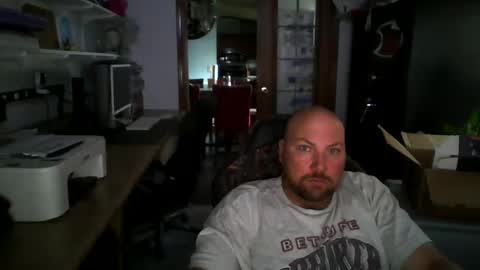 Snapshot of getrdonerite chatting on 10-13-25, 01:33 getrdonerite online show from 10-13-25, 01:33