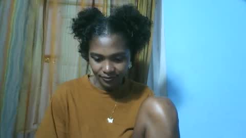 gggloria online show from 10-24-25, 02:57