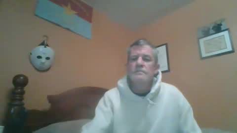 Snapshot of ggl1000 chatting on 04-05-26, 10:34 bonngar online show from 04-05-26, 10:34