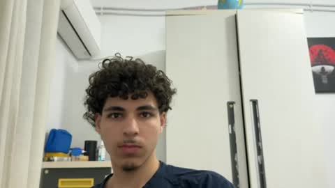 Snapshot of ghilassss chatting on 02-20-26, 12:18 ghilassss online show from 02-20-26, 12:18