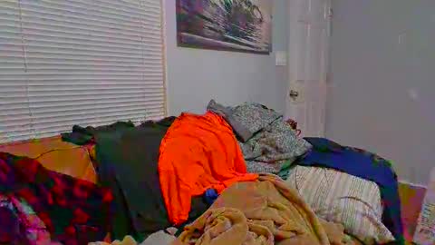 Gee online show from 12-19-25, 01:56