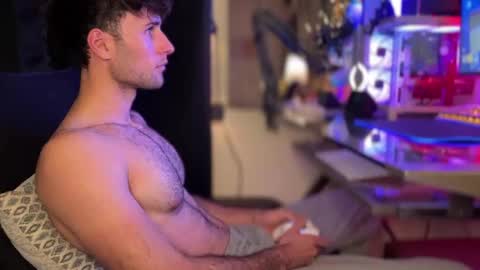 big boy ghost face online show from 11-05-25, 12:54