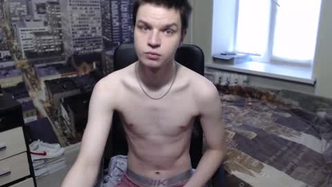 Snapshot of ghostfacefriends chatting on 01-18-25, 06:03 Fedya online show from 01-18-25, 06:03