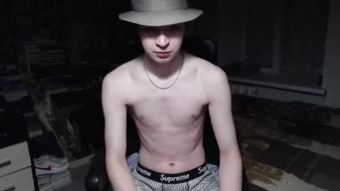 Snapshot of ghostfacefriends chatting on 01-22-25, 12:16 Fedya online show from 01-22-25, 12:16