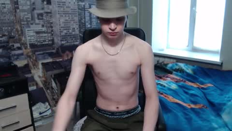 Snapshot of ghostfacefriends chatting on 02-12-25, 05:26 Fedya online show from 02-12-25, 05:26