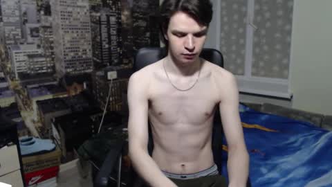 Snapshot of ghostfacefriends chatting on 10-04-25, 10:52 Fedya online show from 10-04-25, 10:52