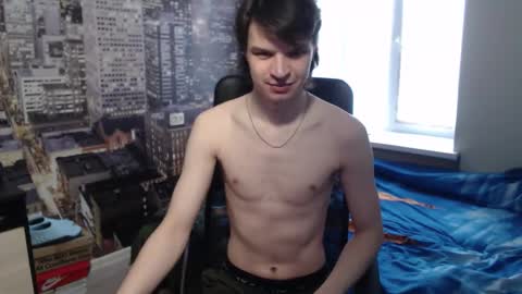 Snapshot of ghostfacefriends chatting on 10-09-25, 04:32 Fedya online show from 10-09-25, 04:32