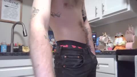 Snapshot of ghostofmd chatting on 12-18-25, 01:28 Ghost online show from 12-18-25, 01:28