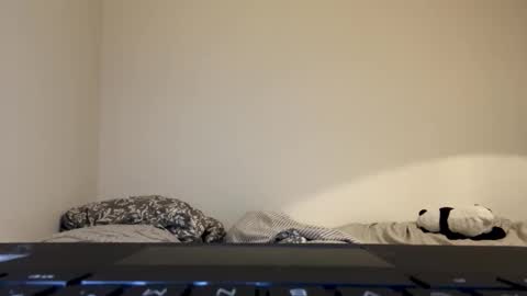 ghostpetal online show from 12-23-25, 12:41