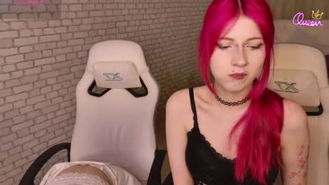 Alice and Michelle online show from 05-28-26, 02:25