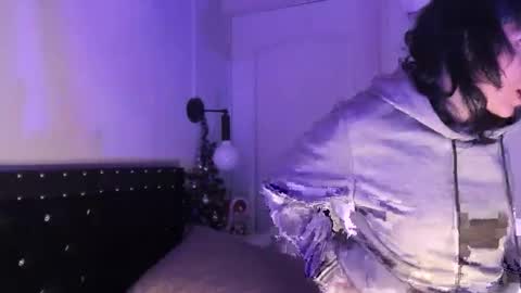 Allison  online show from 11-24-25, 08:19