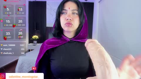 Gia online show from 12-21-24, 08:39